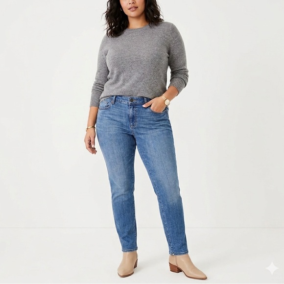 LOFT Denim - LOFT Relaxed Skinny Jeans Women's Size 27/4P Medium Wash Stretch